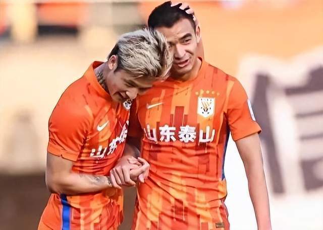 是前国脚刘, 海牛撕开 是前国脚刘, 海牛撕开