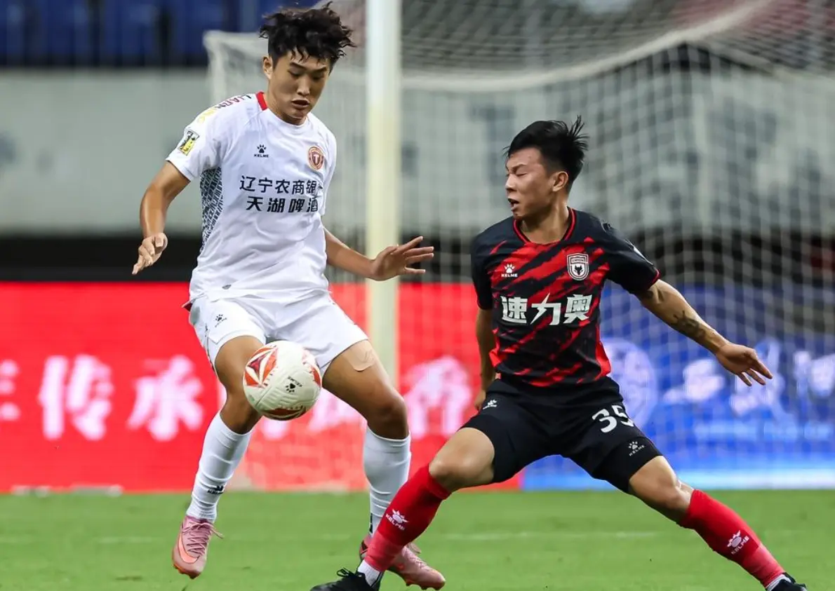 一脚无解世, 联合 一脚无解世, 联合