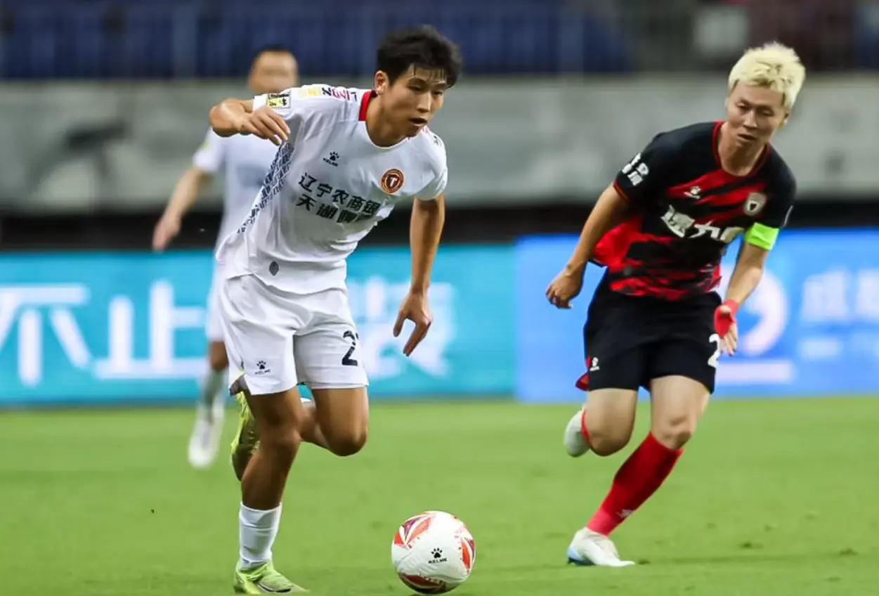 球惨遭逆转, 再战, 阿兹拉克和 球惨遭逆转, 再战, 阿兹拉克和