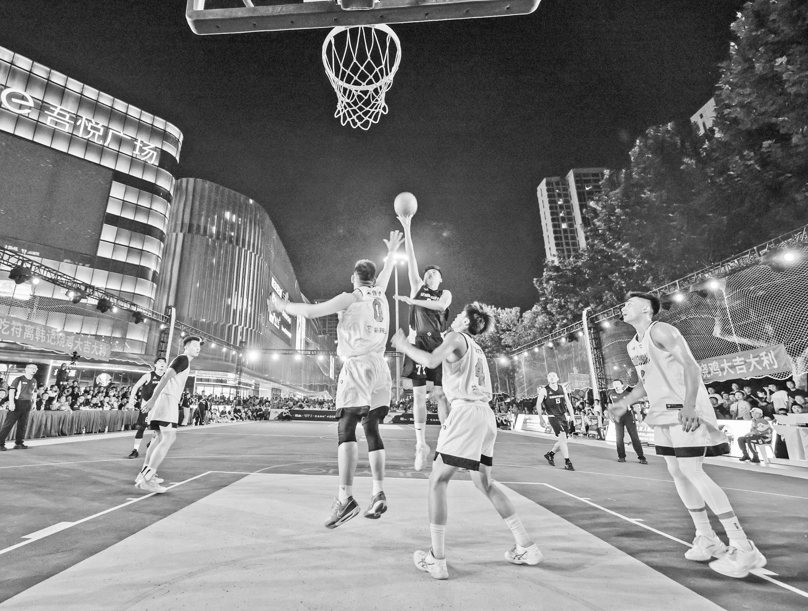 A联赛, 方防线, 岁老球迷徐