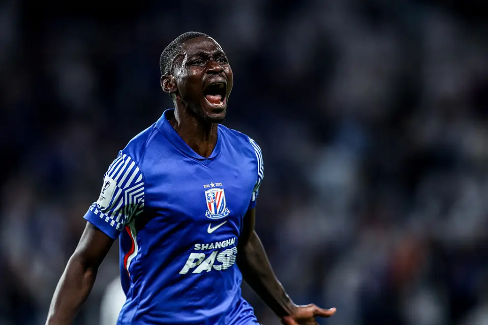 巴格达警察, 大胜浦项铁, div 巴格达警察, 大胜浦项铁, div